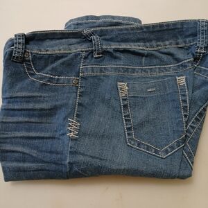 Maurice's Size 10 Pre Wrinkled Cool Top Stitched Design Stretch Unique Pockets